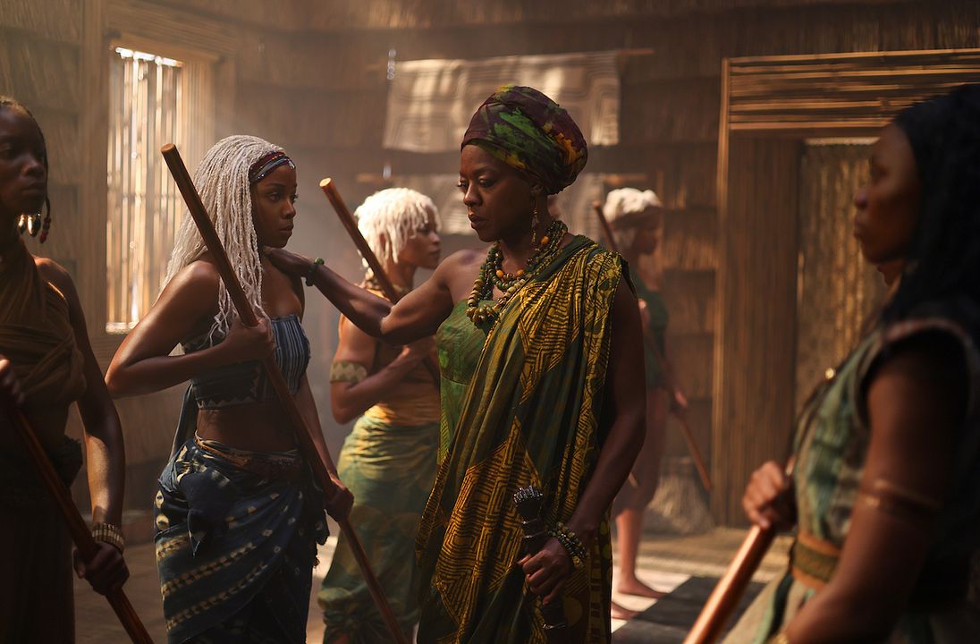 Hijos de sangre y hueso : Foto Viola Davis, Thuso Mbedu
