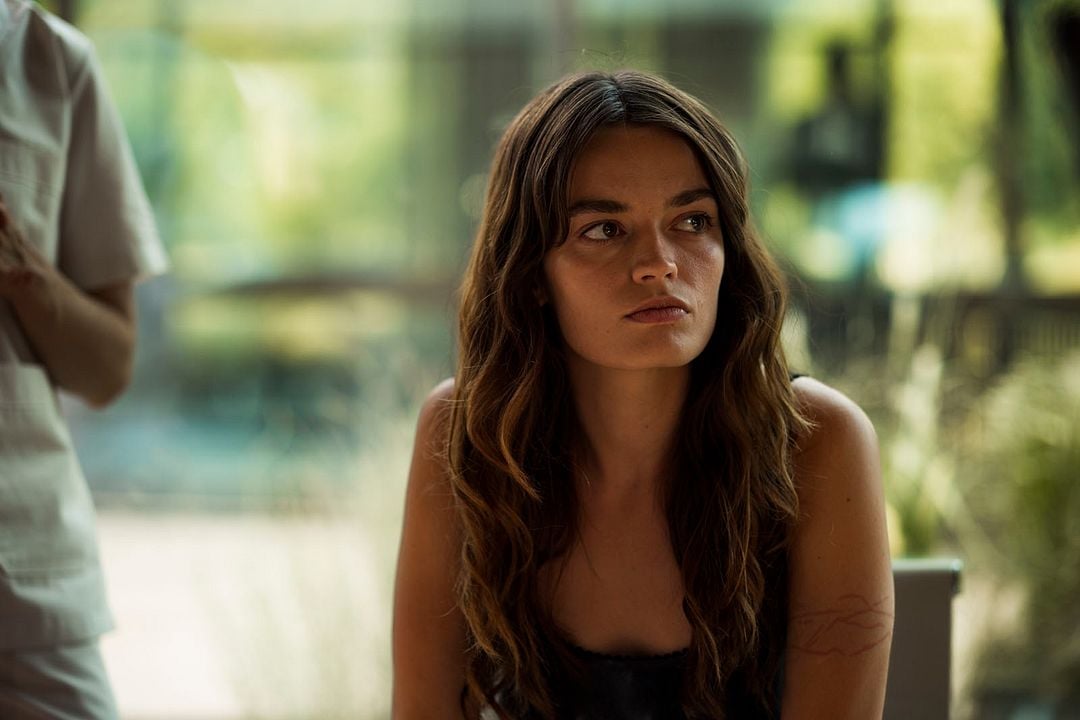 Hot Milk : Foto Emma Mackey