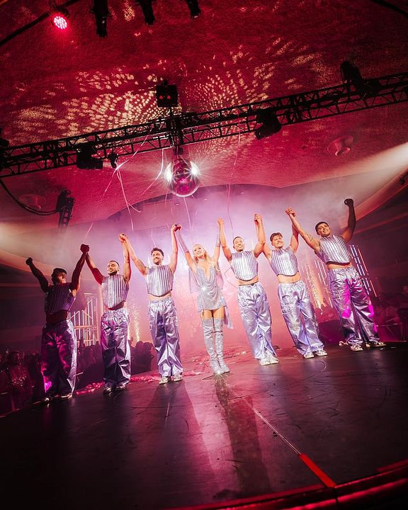 Ícono Infinito: Una Memoria Visual : Foto