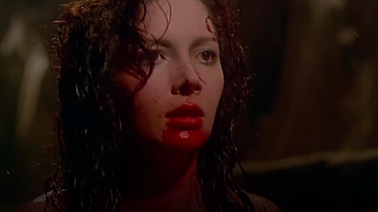 El temor a la sexualidad femenina: La película mexicana de vampiros  lésbicos que fue censurada en el país - Noticias de cine - SensaCine.com.mx