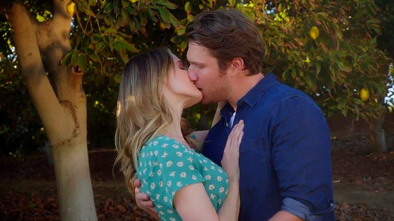 Love Under the Lemon Tree : Foto