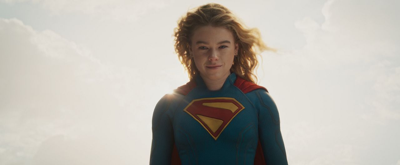 Supergirl : Foto Milly Alcock