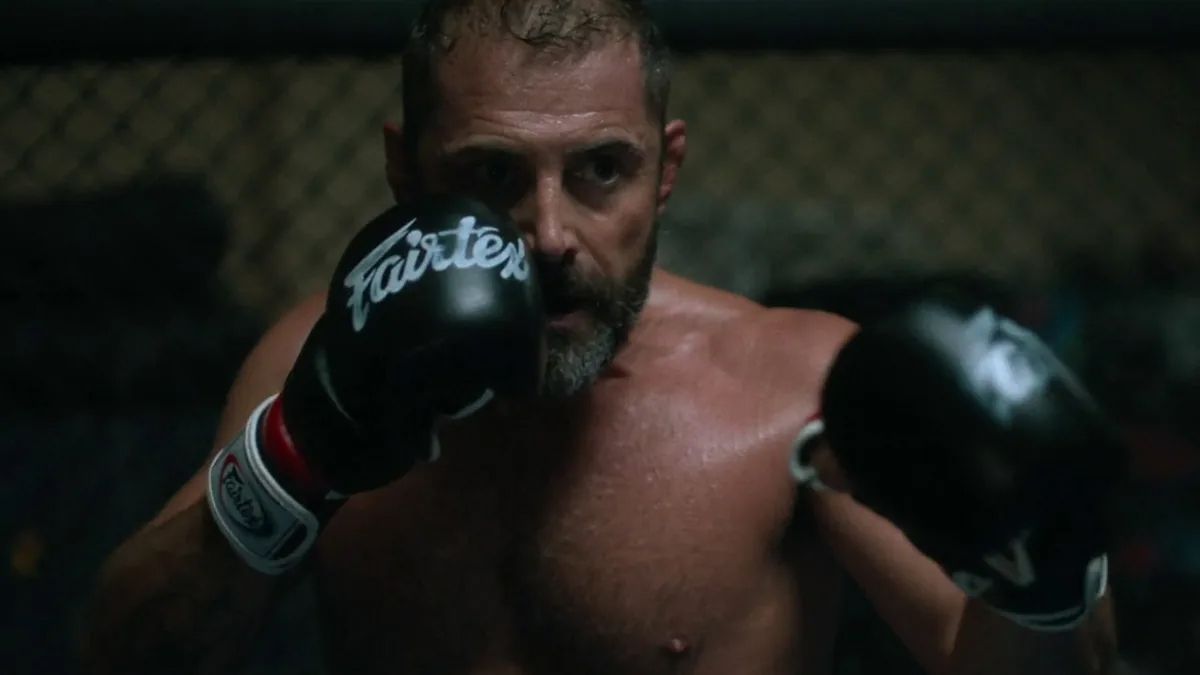 Beast : Foto Daniel MacPherson