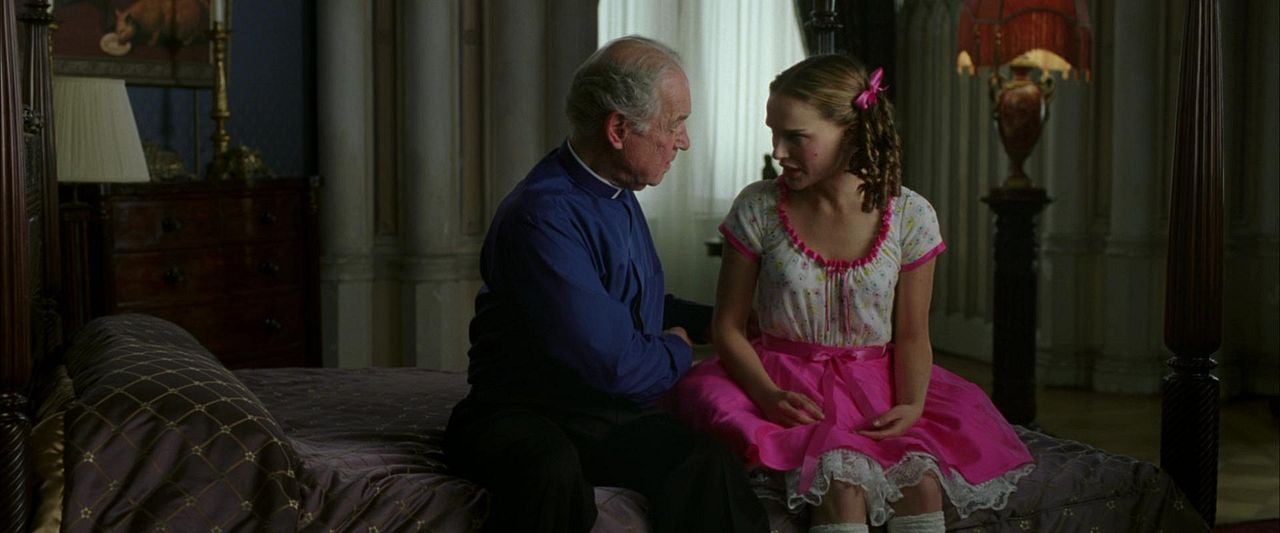 V de Venganza : Foto Natalie Portman, John Standing