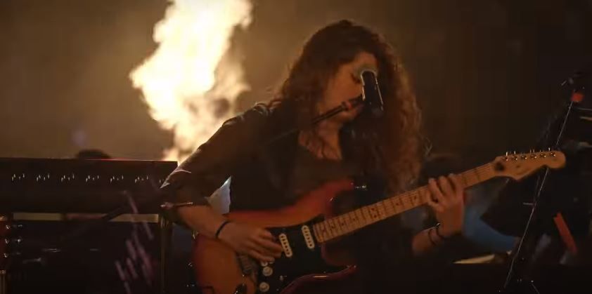 Carin León en vivo desde la Plaza de Toros México : Foto