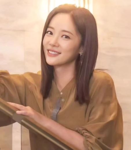 Póster Jung-eum Hwang