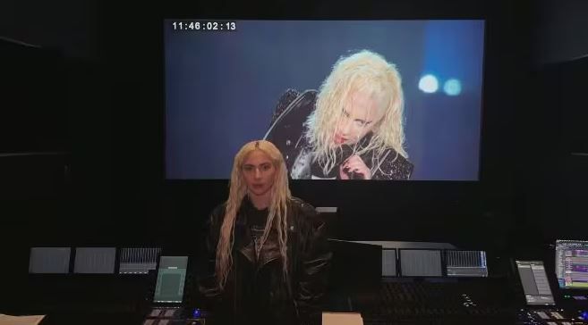 Chromatica Ball : Foto