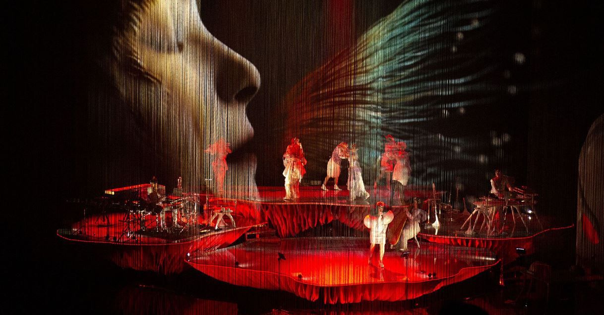 Björk: Cornucopia : Foto