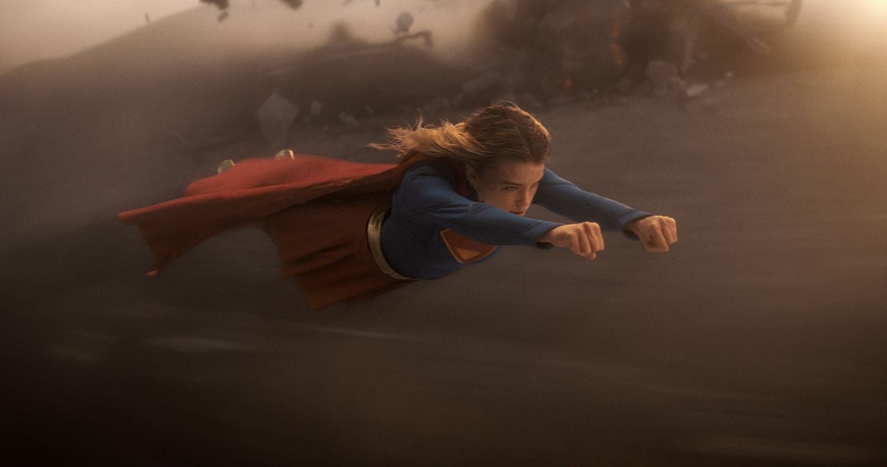 Supergirl : Foto Milly Alcock