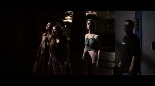 No Lo Escuches : Foto