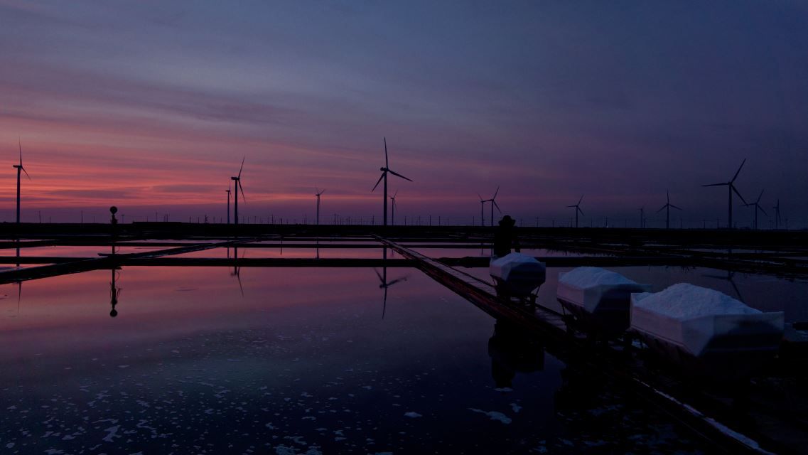 Works and Days : Foto