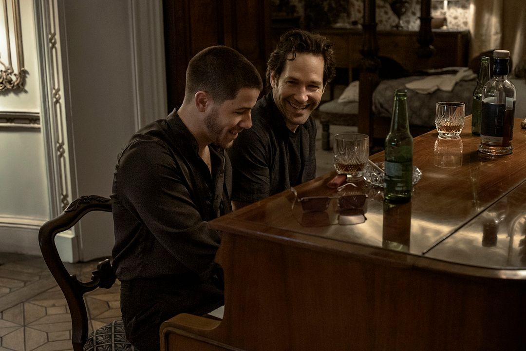 Letras robadas : Foto Nick Jonas, Paul Rudd