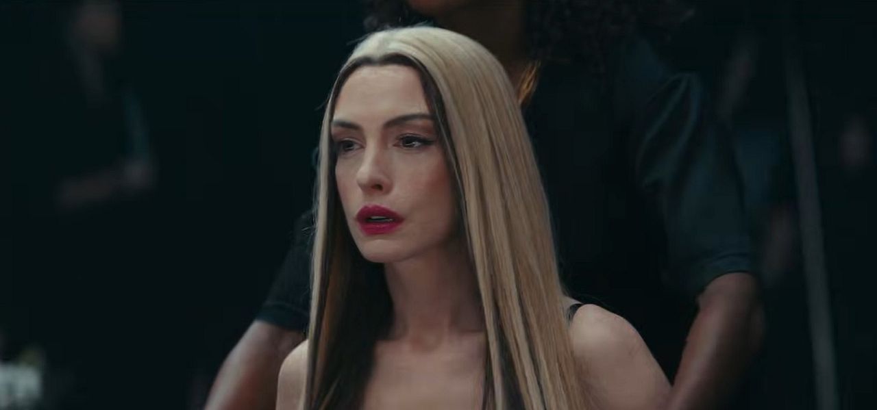 Mother Mary : Foto Anne Hathaway