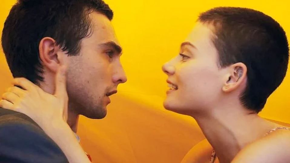 June y John : Foto Luke Stanton Eddy, Matilda Price