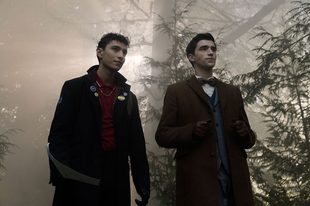 Foto Jayden Revri, George Rexstrew