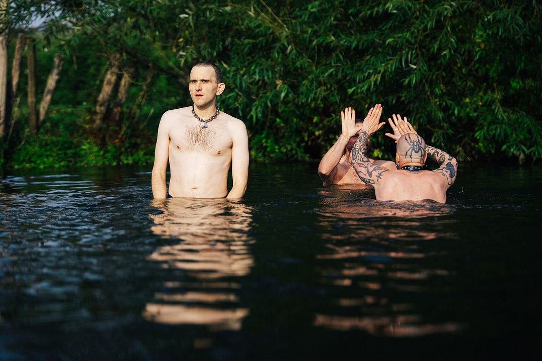 Pasajero : Foto Harry Melling