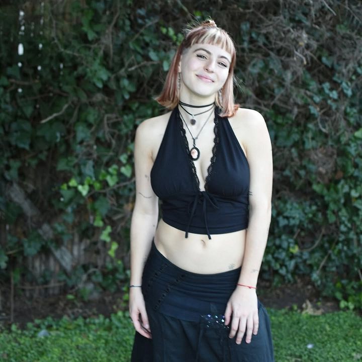 Póster Valentina Mas