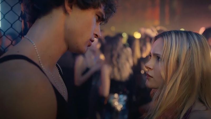 Love Me, Love Me : Foto Mia Jenkins