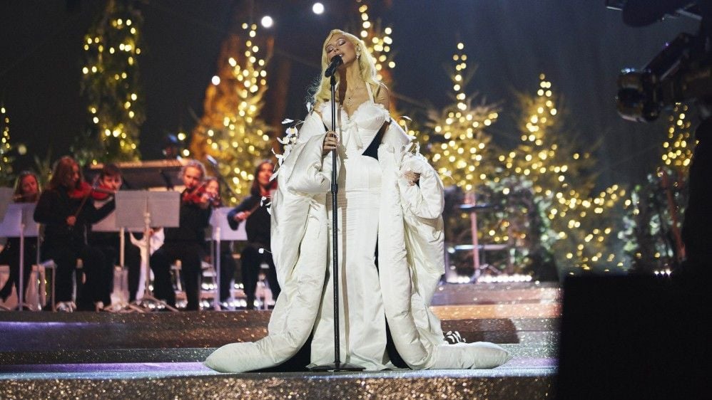 Christina Aguilera Navidad en Paris : Foto