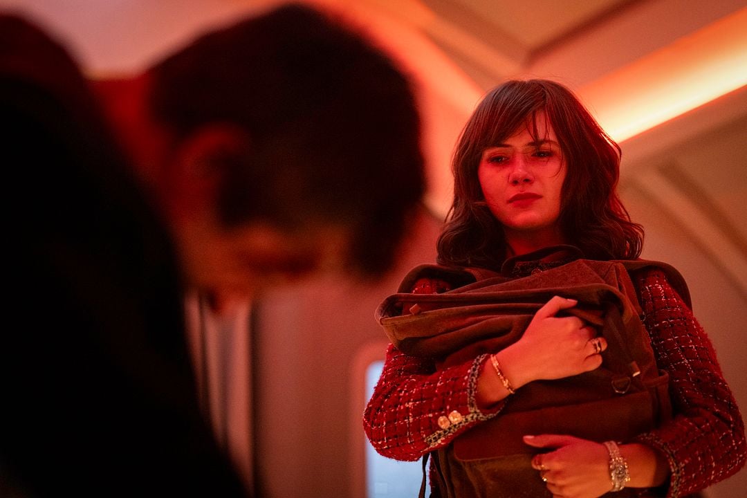 El sobreviviente : Foto Emilia Jones