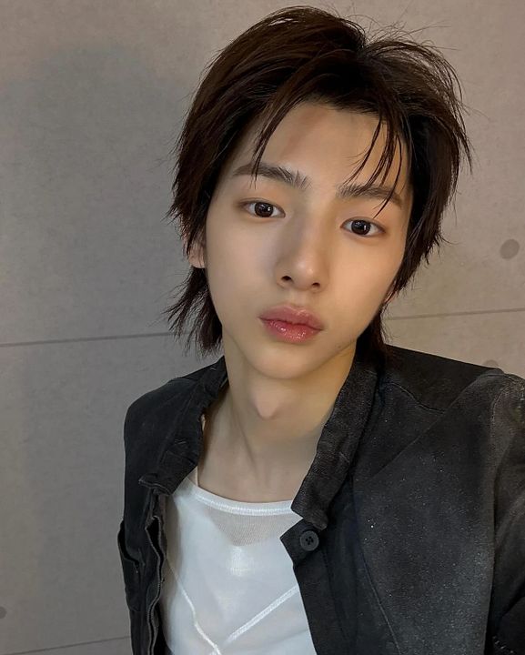 Póster Juhoon 