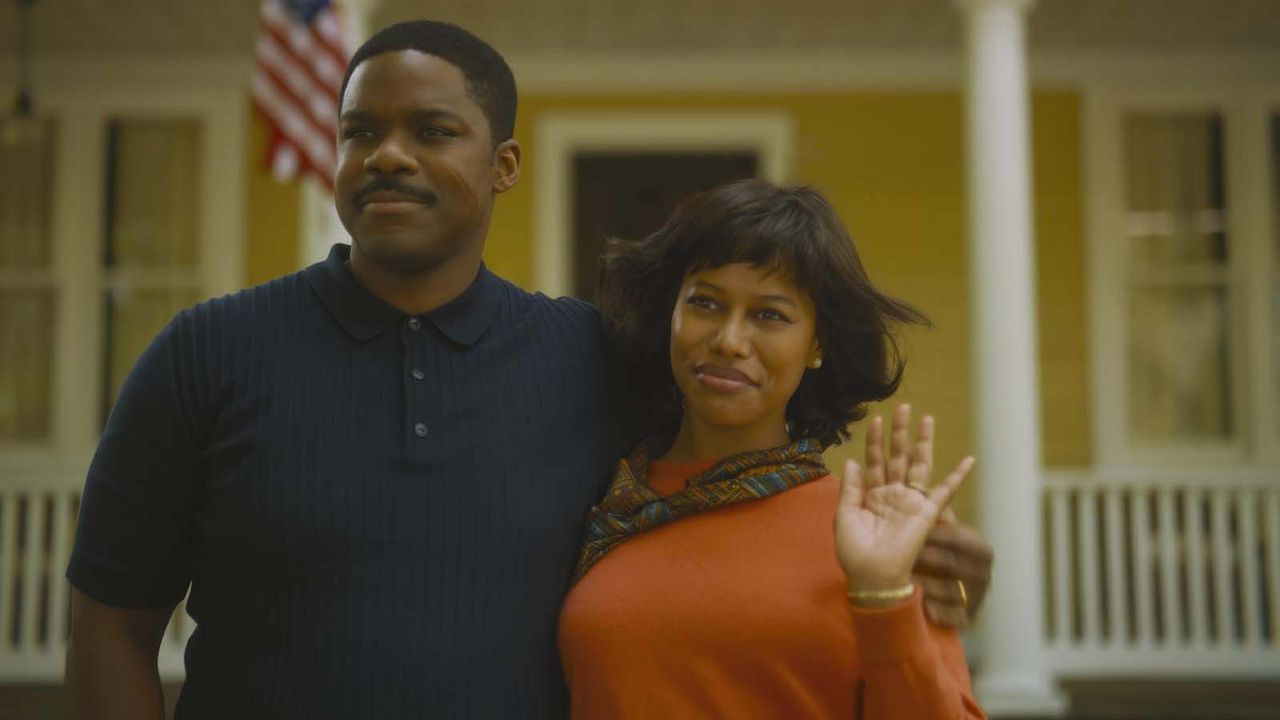 Foto Taylour Paige, Jovan Adepo