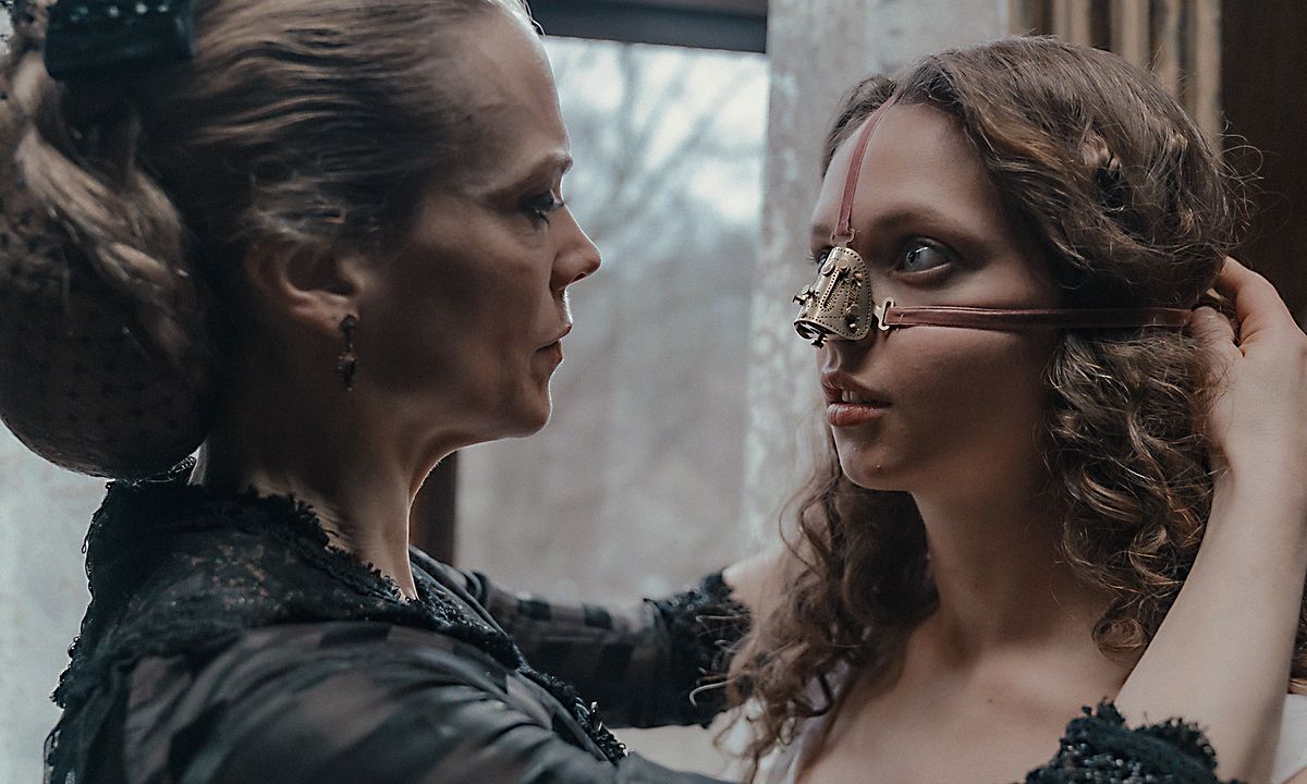 La hermanastra fea : Foto