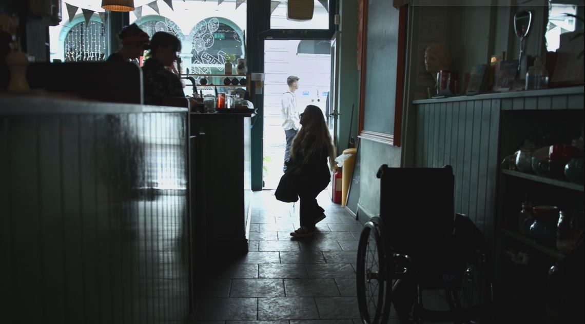 Is There Any Body Out There? : Foto