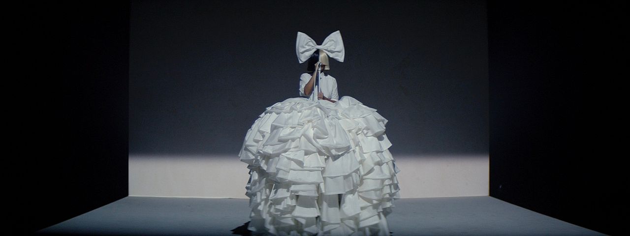 Sia: Nostalgic For The Present : Foto Sia