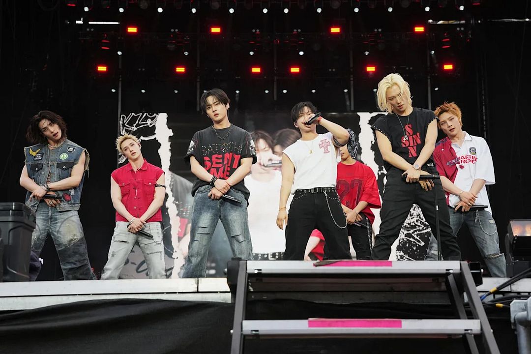 2PM Concert 'The Return' in Cinema : Foto Taec-yeon Ok, Jun-Ho Lee