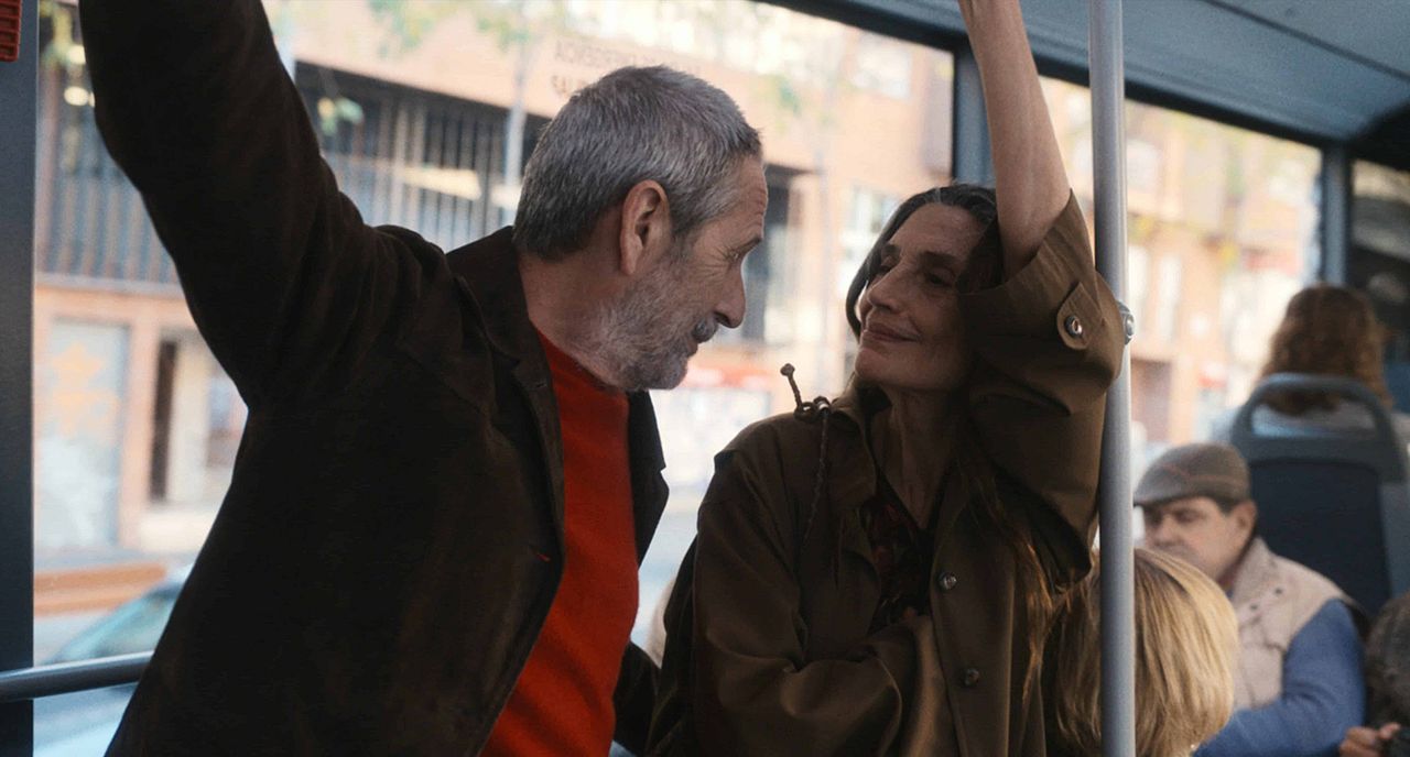 Polvo serán : Foto Ángela Molina, Alfredo Castro