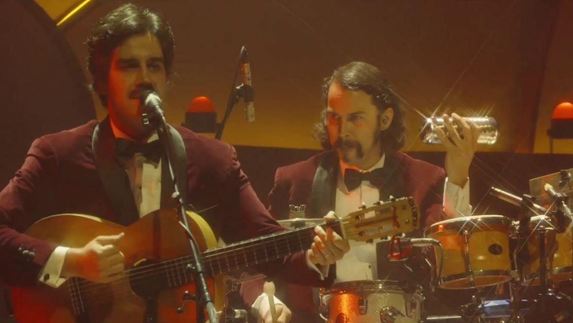 Enjambre - Noches de Salón : Foto Enjambre 