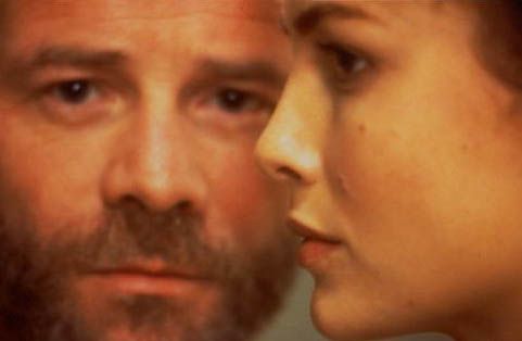 Foto Peter Mullan, Saffron Burrows