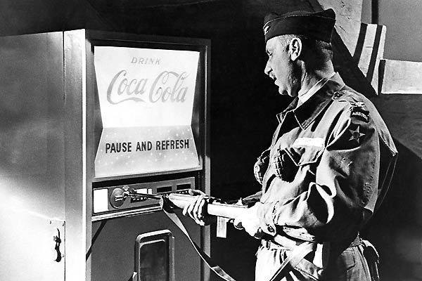 Dr. Insólito o cómo aprendí a no preocuparme y amar la bomba : Foto