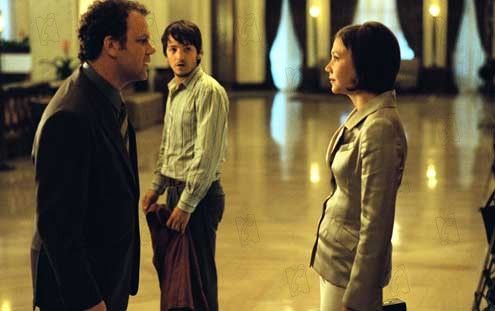 Criminal : Foto Diego Luna, John C. Reilly, Maggie Gyllenhaal