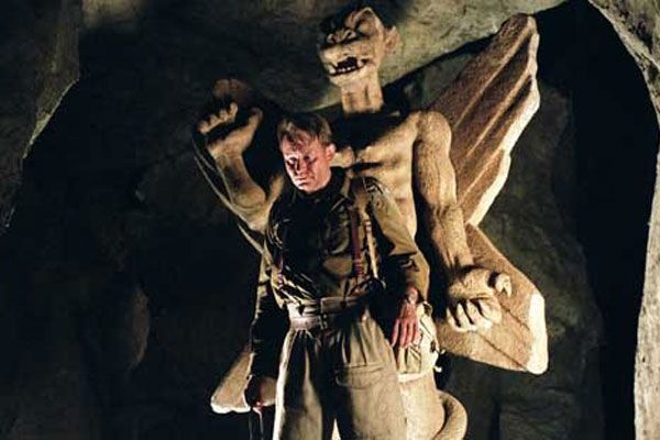 El Exorcista: el comienzo : Foto Renny Harlin, Stellan Skarsgård