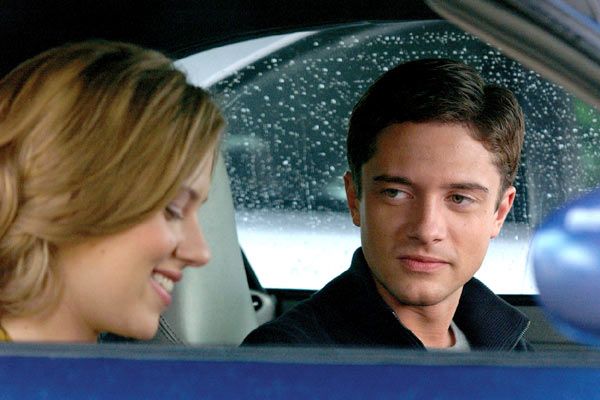 Foto Scarlett Johansson, Topher Grace