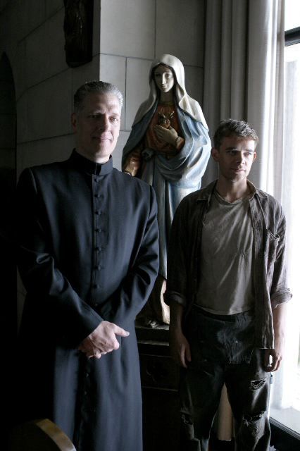 Foto Clancy Brown, Nick Stahl
