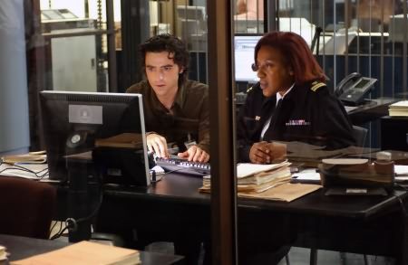 Foto CCH Pounder, David Krumholtz