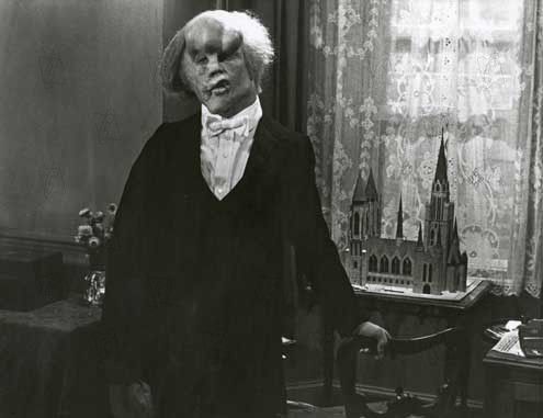 El hombre elefante : Foto John Hurt, David Lynch