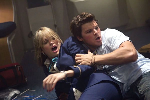 Serpientes a bordo : Foto Sunny Mabrey