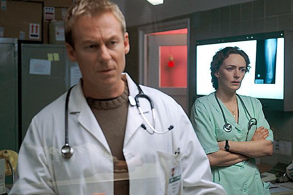 Frágiles : Foto Jaume Balagueró, Richard Roxburgh