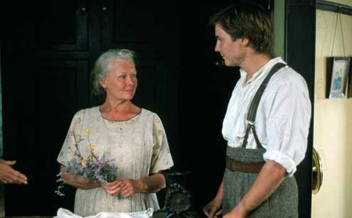 Foto Daniel Brühl, Judi Dench, Charles Dance