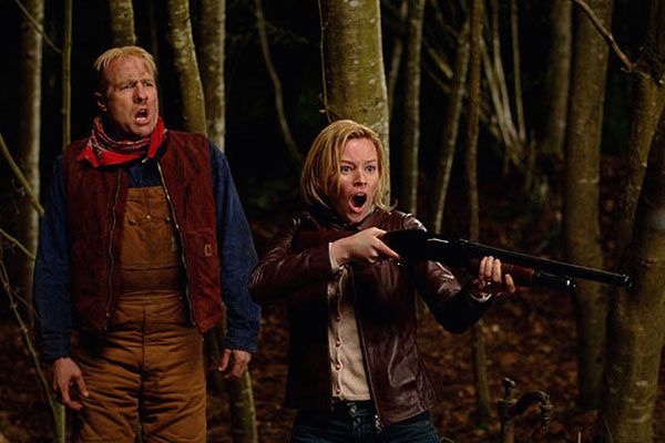 Slither: La plaga : Foto Gregg Henry, Elizabeth Banks