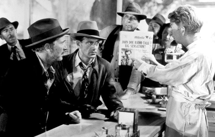 El mandamiento supremo : Foto Frank Capra