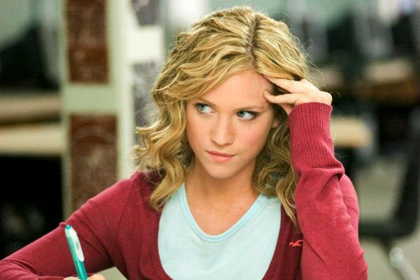 Todas contra John : Foto Betty Thomas, Brittany Snow
