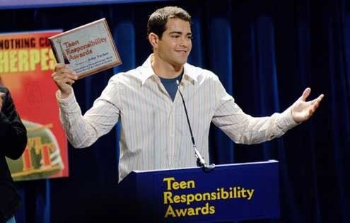 Todas contra John : Foto Jesse Metcalfe, Betty Thomas