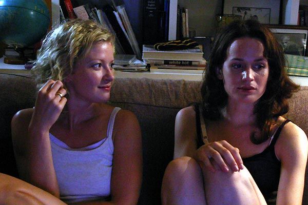 Foto Elizabeth Reaser, Gretchen Mol