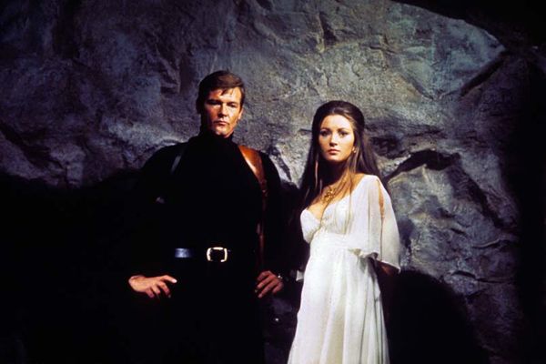 Vive y deja morir : Foto