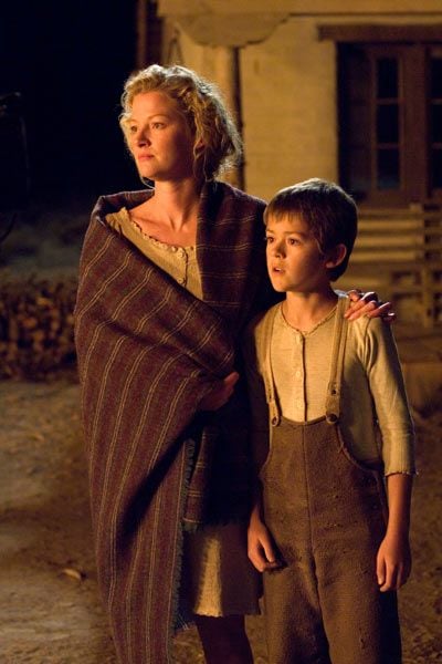 3:10 Misión peligrosa : Foto Gretchen Mol, Logan Lerman